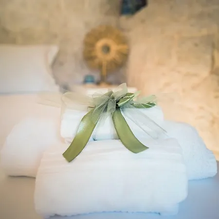 Trulli Olsen & G * كاستيلانا غروتي